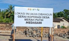 Tulang Bawang – Pelaksanaan proyek pembangunan Gerai Koperasi Desa Merah Putih di wilayah Medasari mulai menuai pertanyaan dari warga setempat